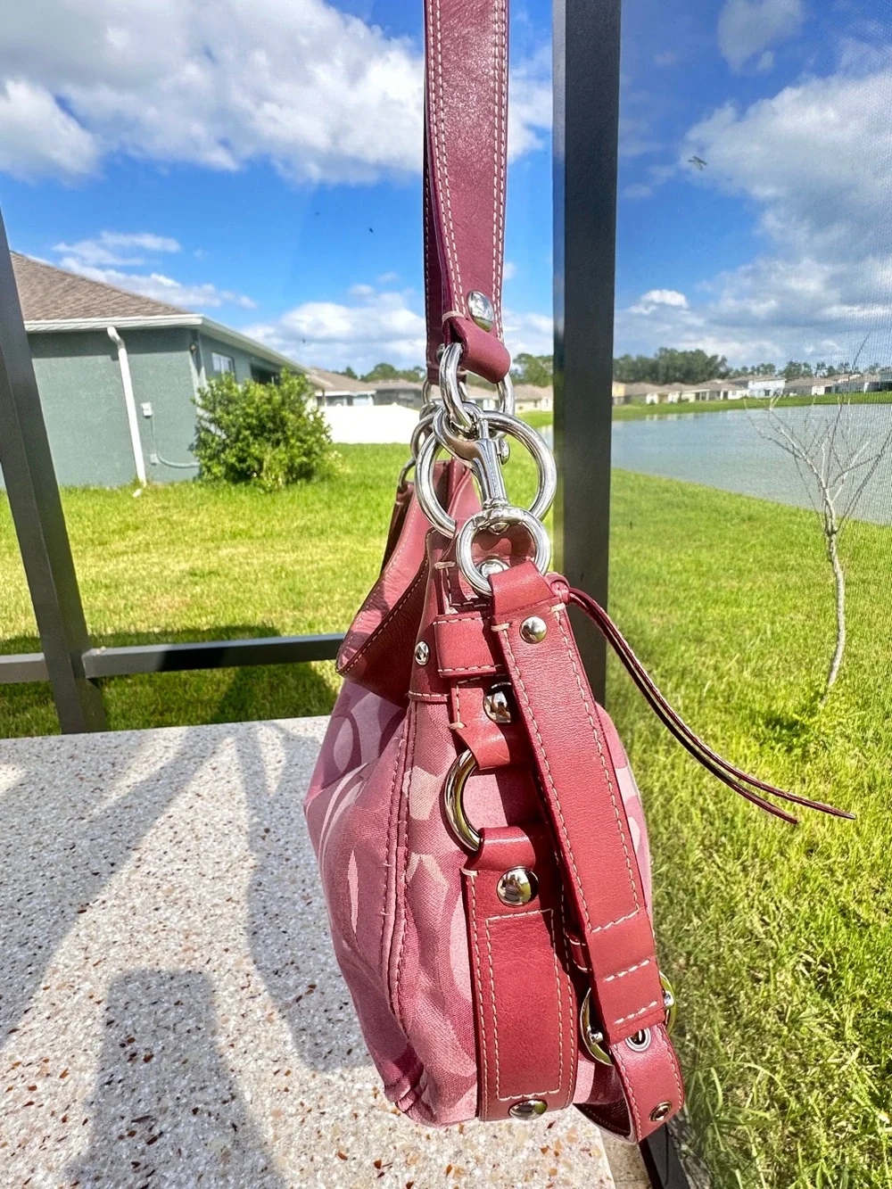 Coach Zoe Optic Signature Hobo Bag F14711 Pink